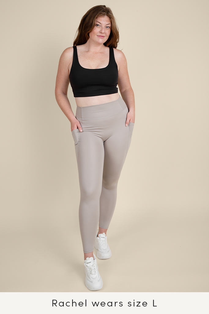 Pocket Legging for Women in neutral color perfect for traveling