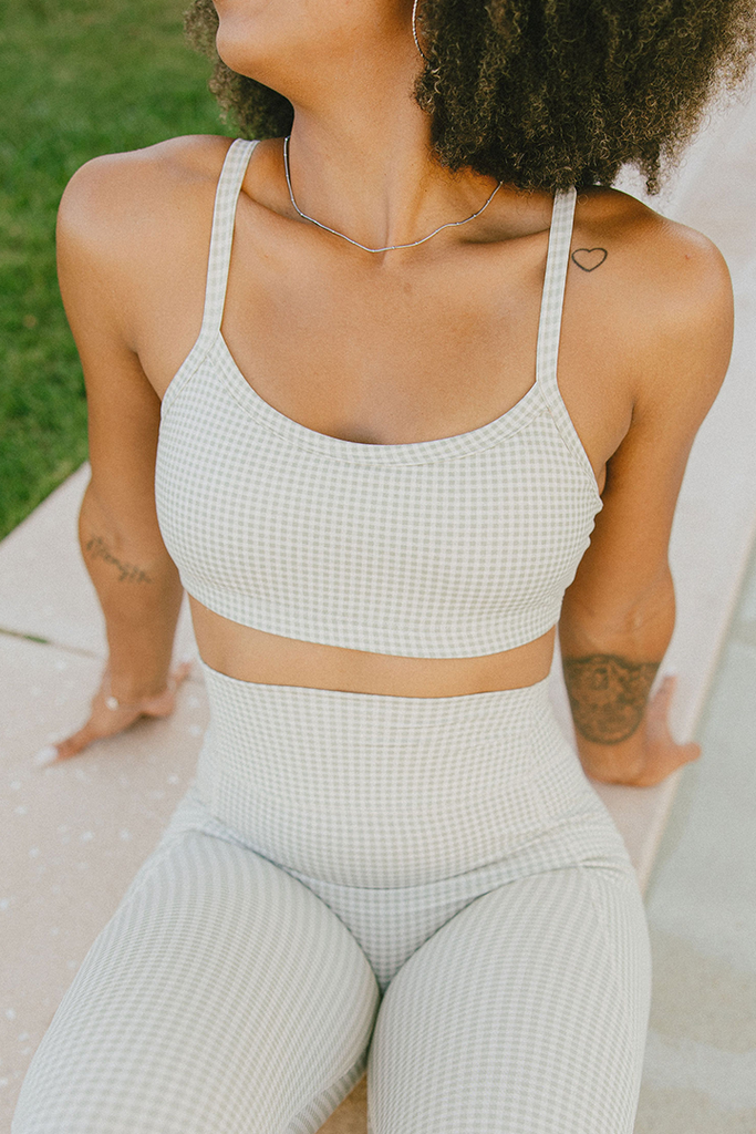 adjustable sports bra gingham